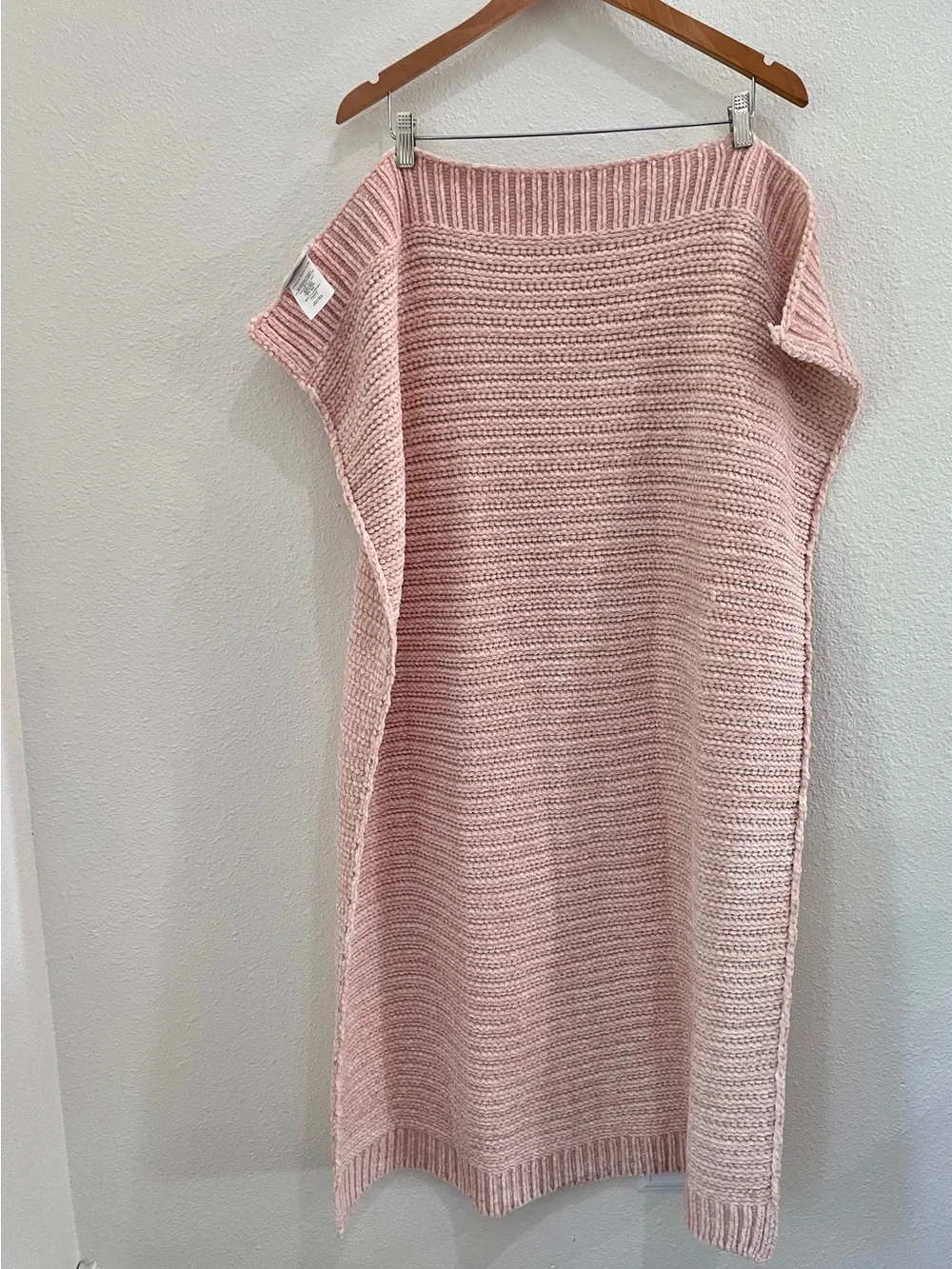 Pottery Barn Soft Blush Pink Knit Throw Blanket Gold Metallic Knit